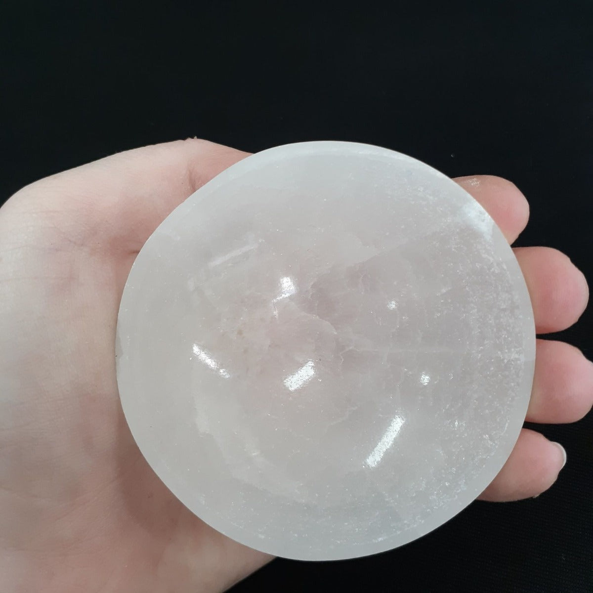 Selenite - Round Bowl 7cm-8cm Selenite - Round Bowl 7cm-8cm